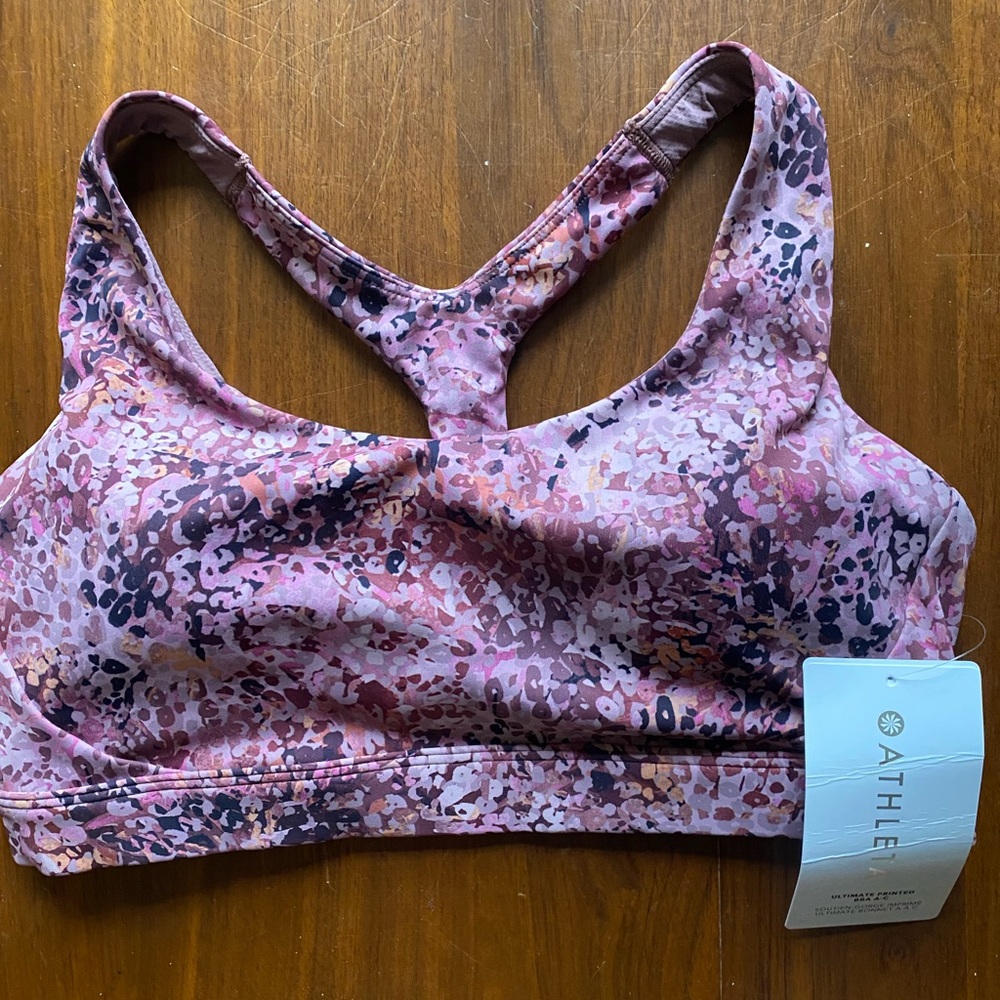 Athlete Ultimate Bra, New with tags! Buttery soft “supersonic” fabric